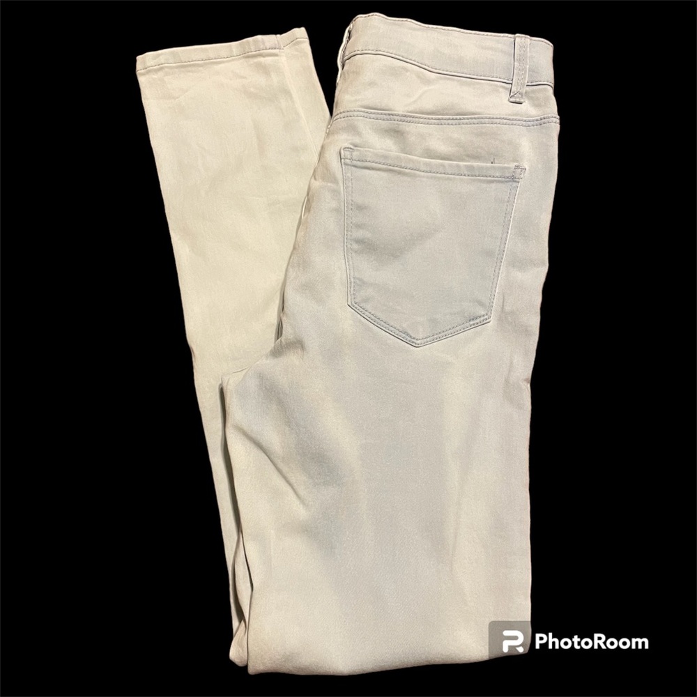 Forever 21 light wash skinny jeans size 26